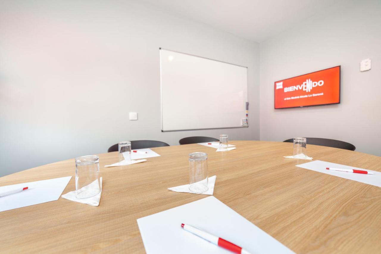 Hotel Ibis Alcala De Henares La Garena Zewnętrze zdjęcie