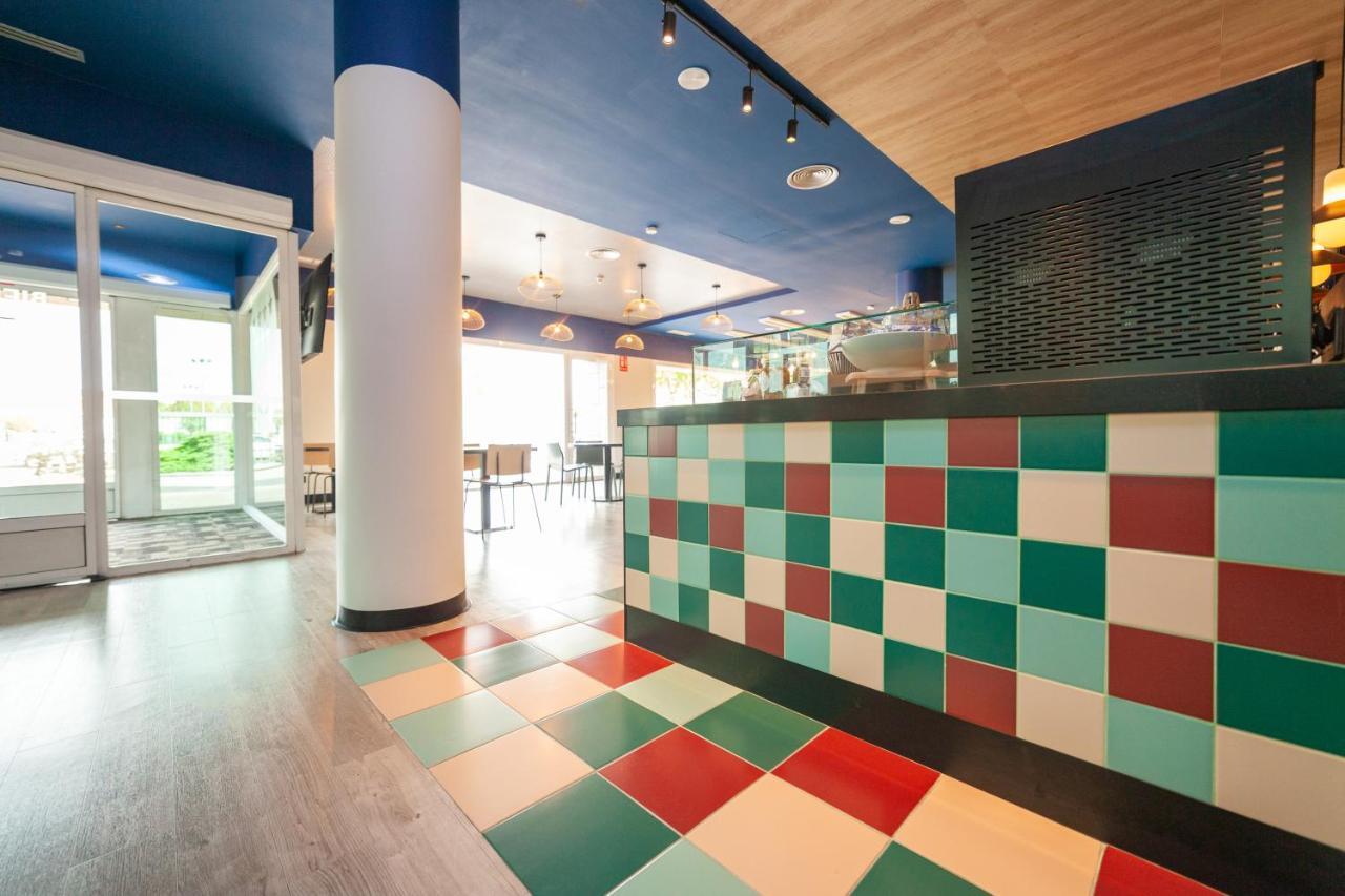 Hotel Ibis Alcala De Henares La Garena Zewnętrze zdjęcie