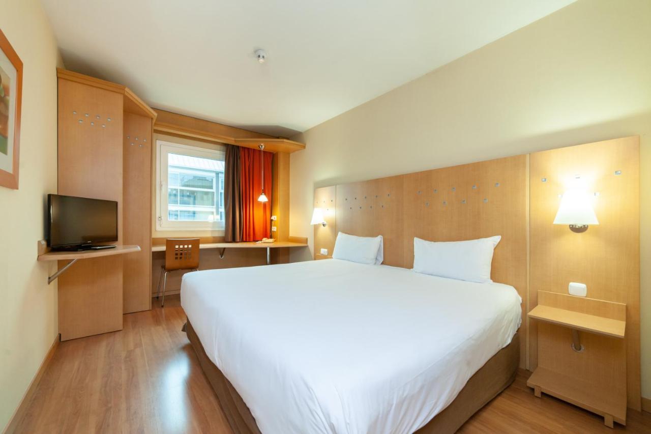 Hotel Ibis Alcala De Henares La Garena Zewnętrze zdjęcie