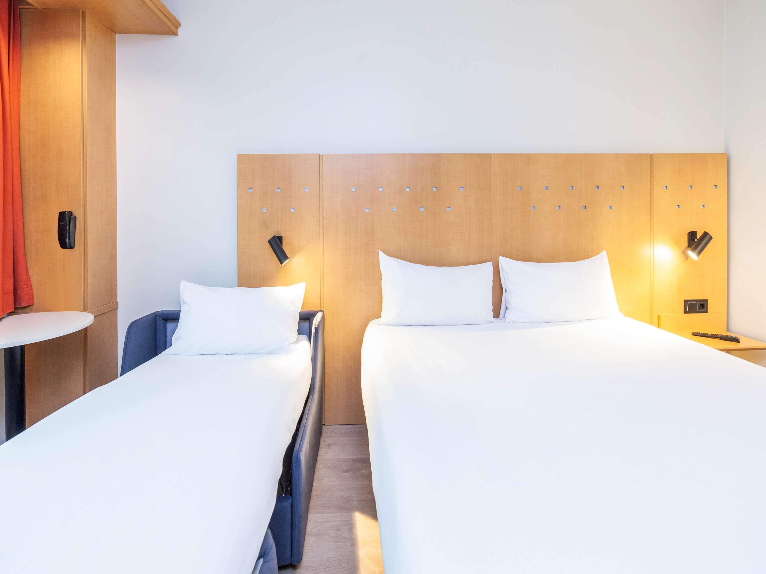 Hotel Ibis Alcala De Henares La Garena Zewnętrze zdjęcie