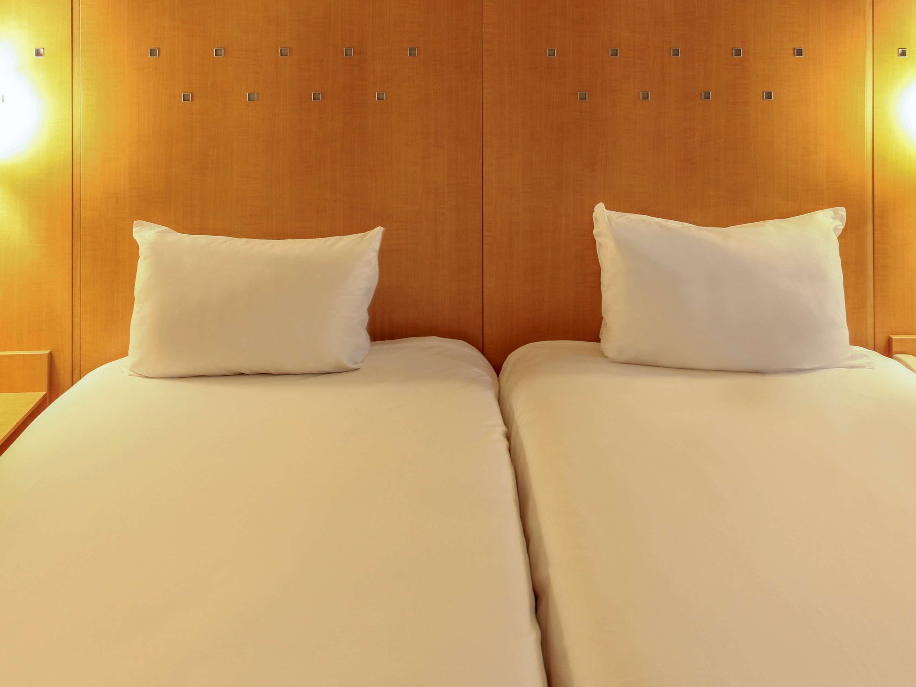 Hotel Ibis Alcala De Henares La Garena Zewnętrze zdjęcie